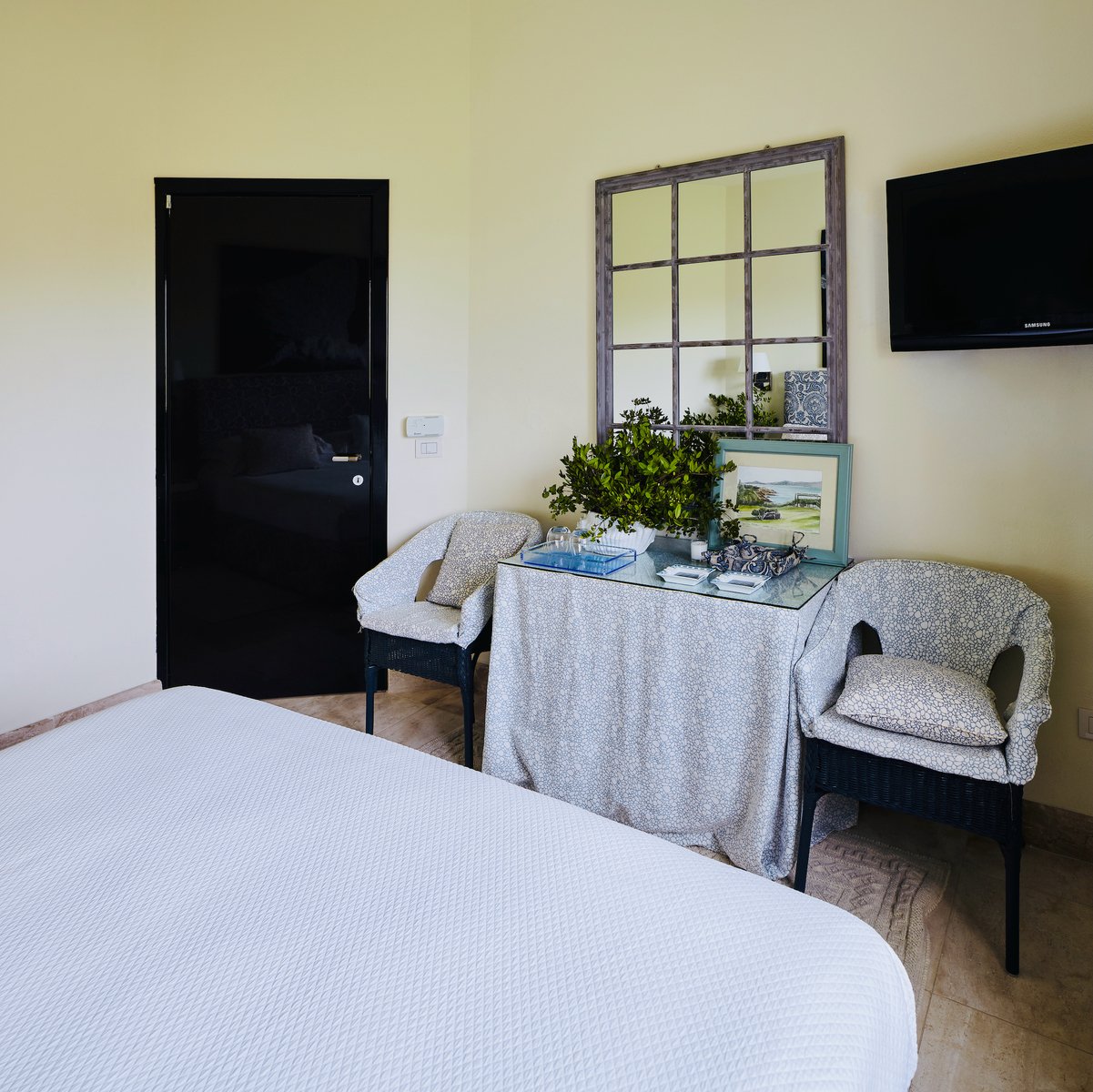 Breathtaking Beachfront Vacation Villa