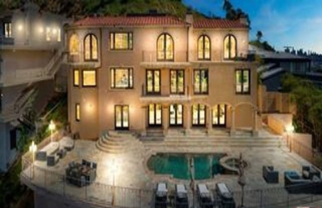 Symphony Grandeur
