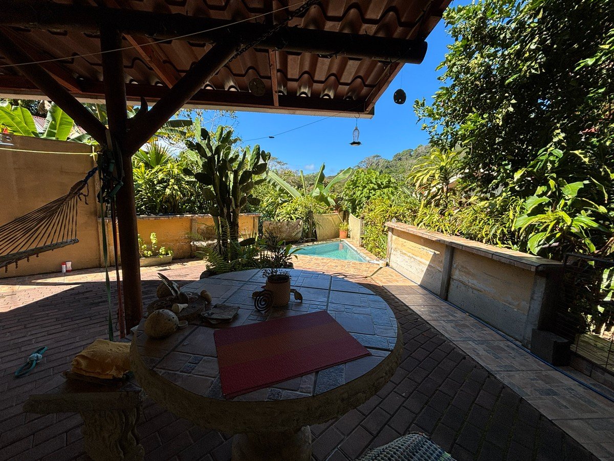 0.16 Acres – 4 Living Units, 7 Bedroom Riverfront Investment Package Near Dominical Beach With Owner Financing!!!