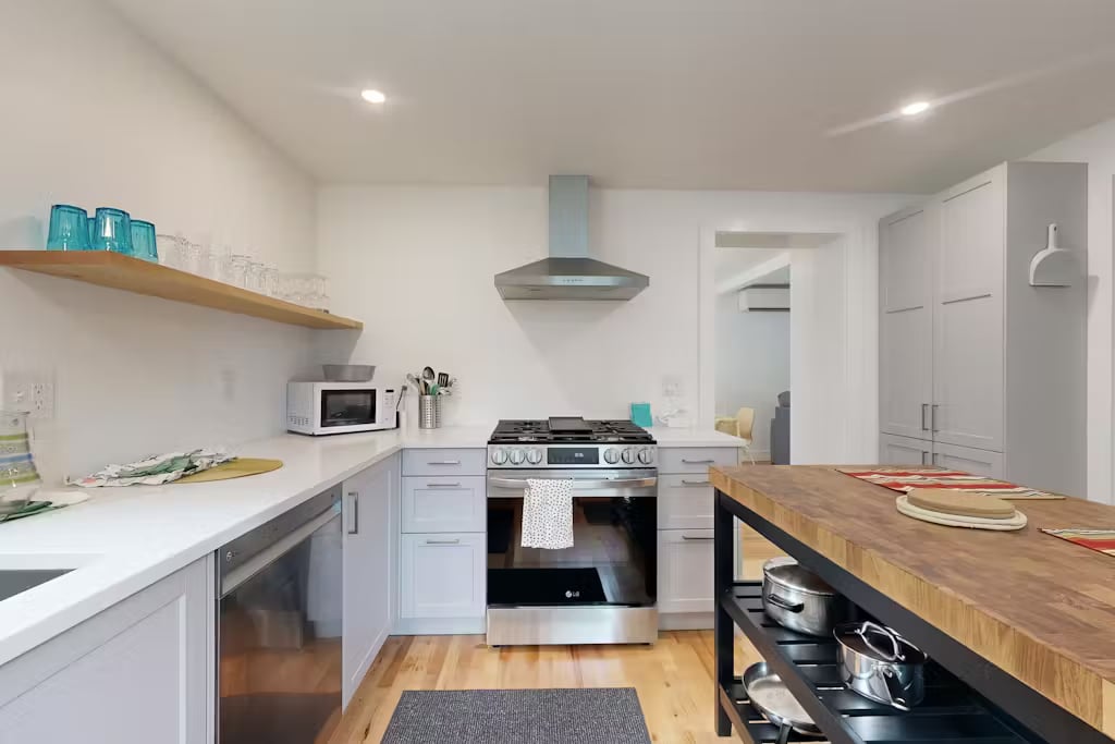Coming Soon - 54 John St Camden 