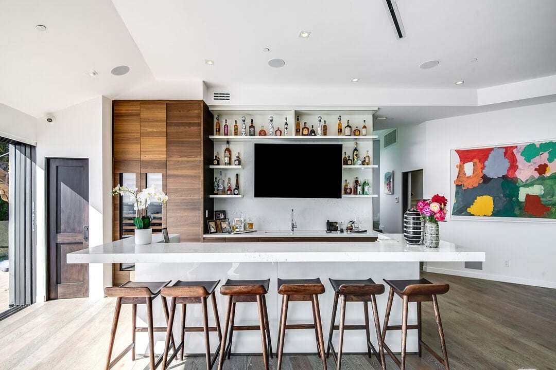 Vireon Pavilion, Pacific Coast Hwy, 90265