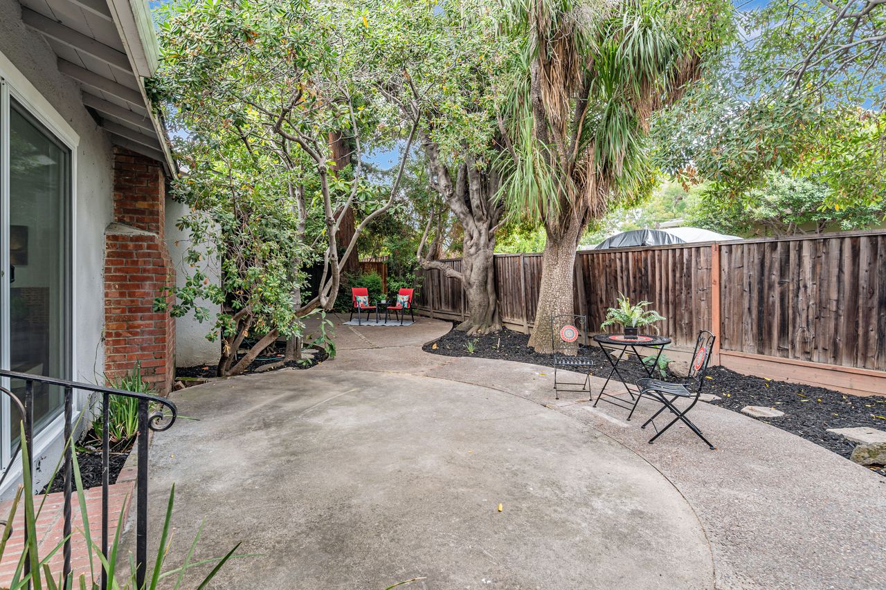 West San Jose Gem with Top-Rated Cupertino Schools!