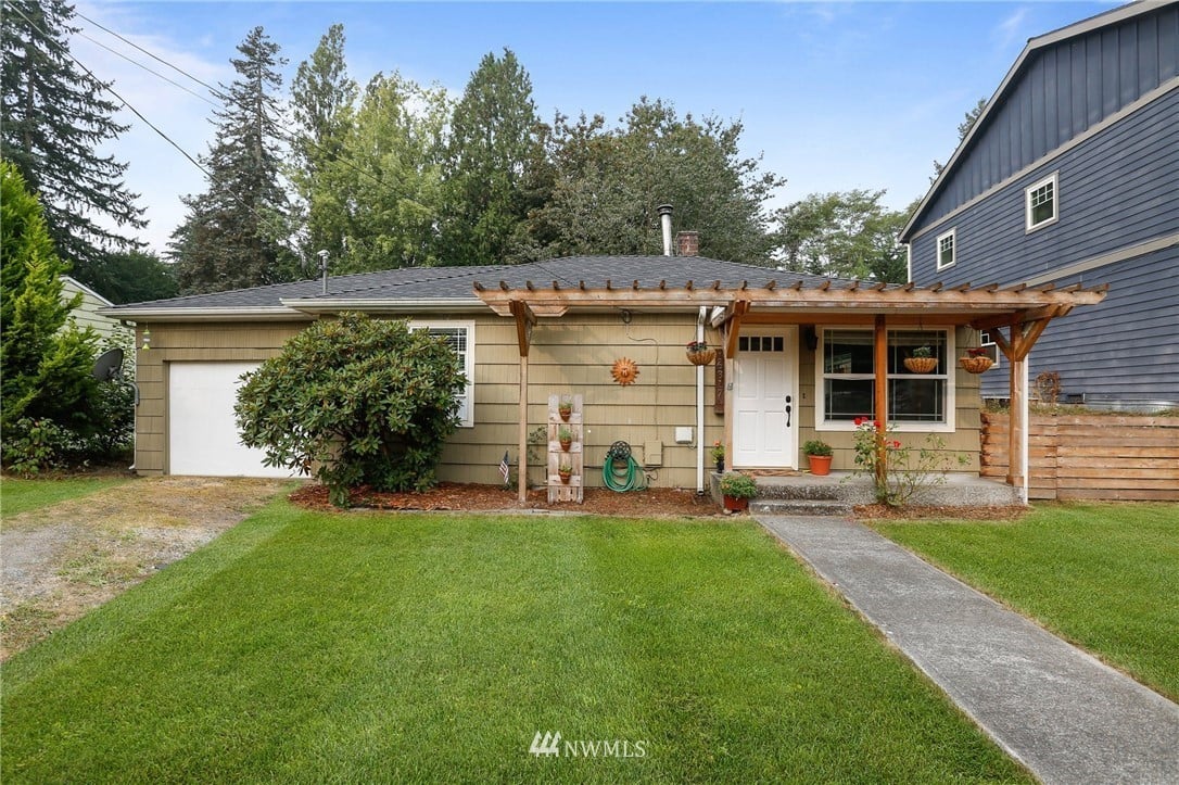 16317 28th Ave NE