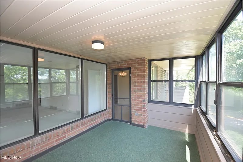 5200 Three Village Drive 4K