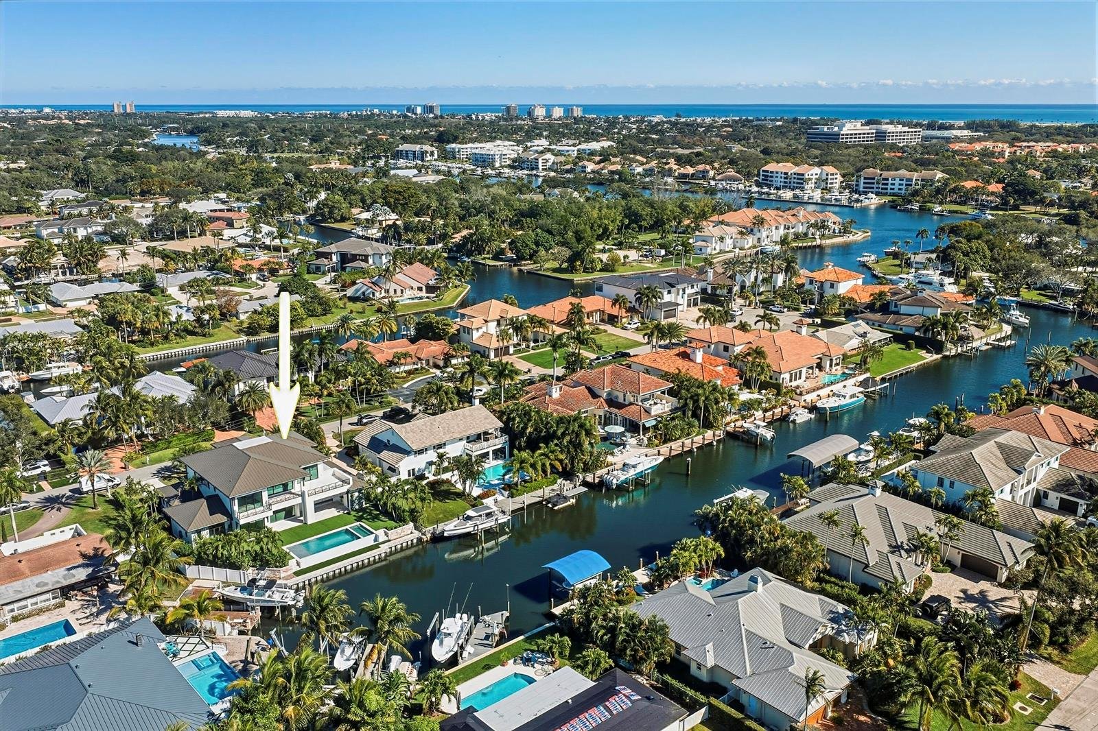 2442 Bay Circle