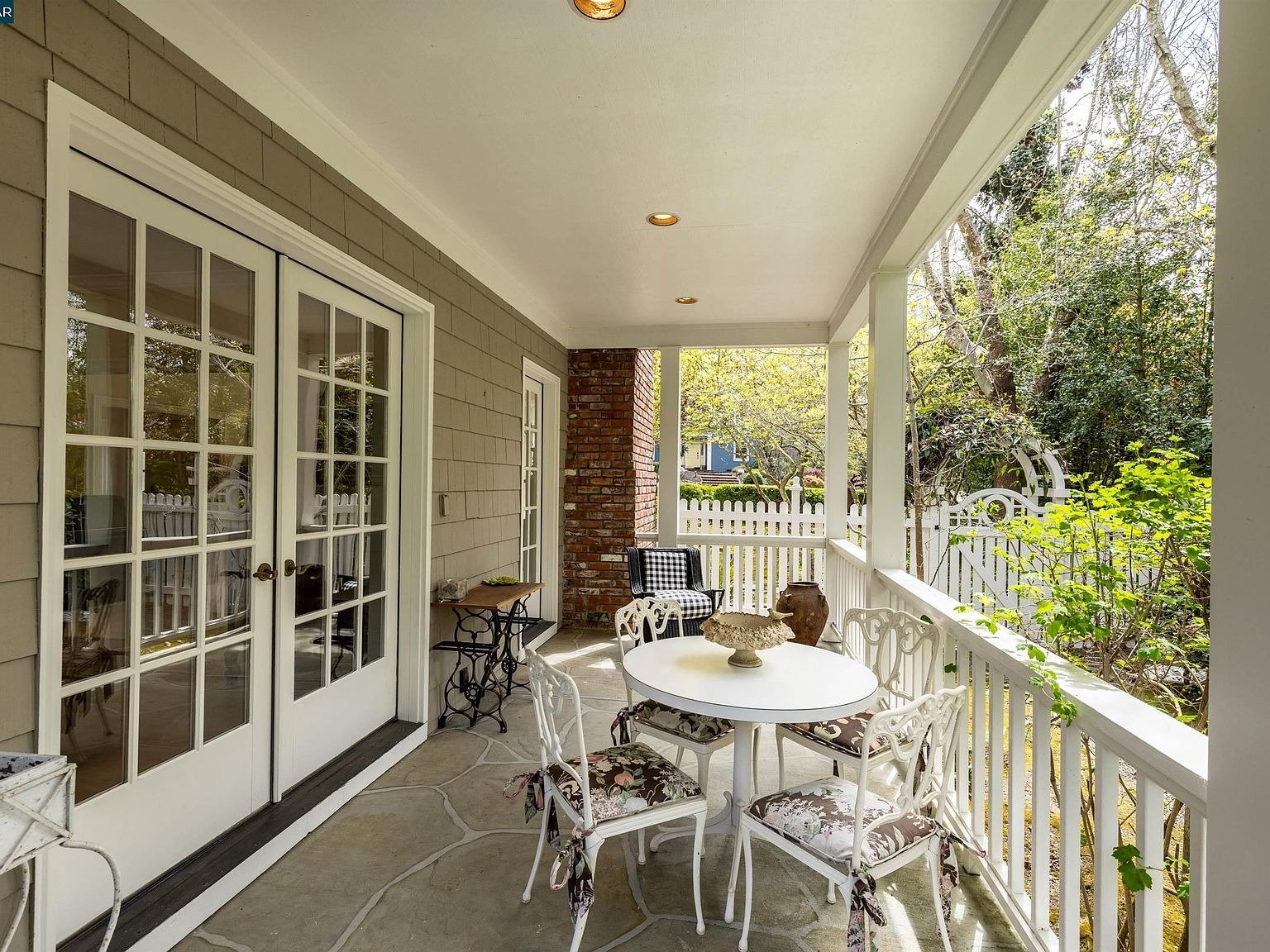 13 Merrill Dr
