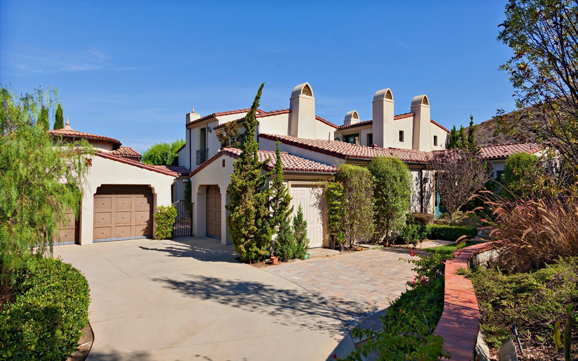 Luxury home setting near Old Broadmoor and The Broadmoor Area in Colorado Springs, Colorado
