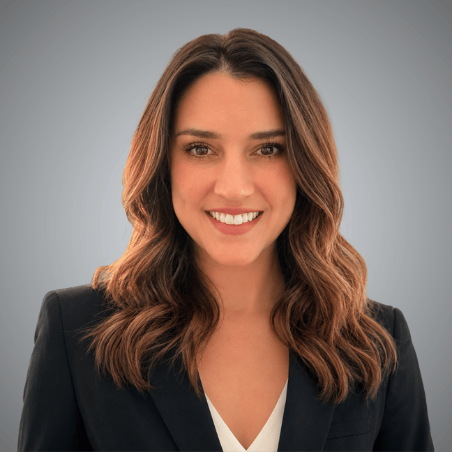 Staci  Alayvilla