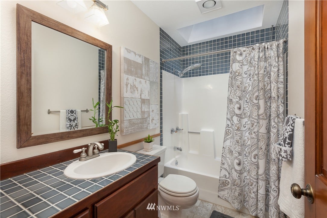 19111 123rd Ave SE