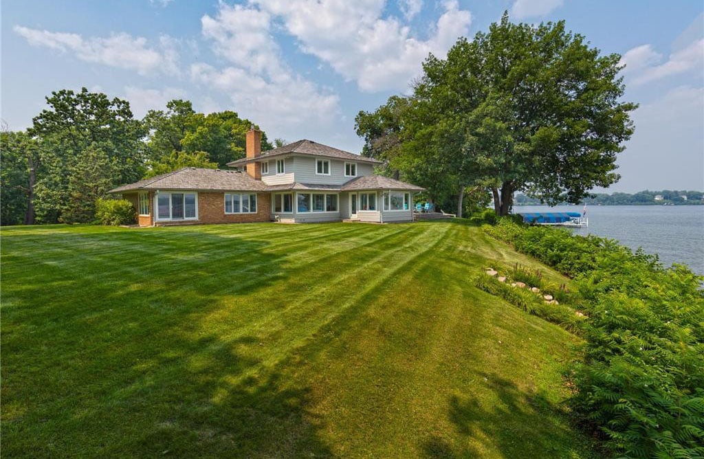 2610 W Lafayette Rd, Orono