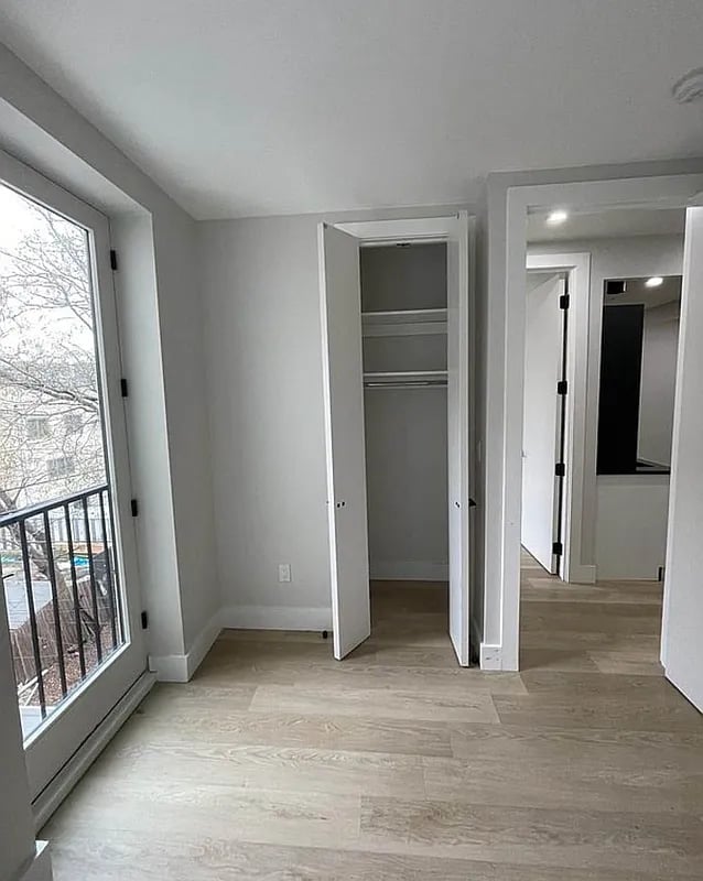 727 De Kalb Avenue 3A