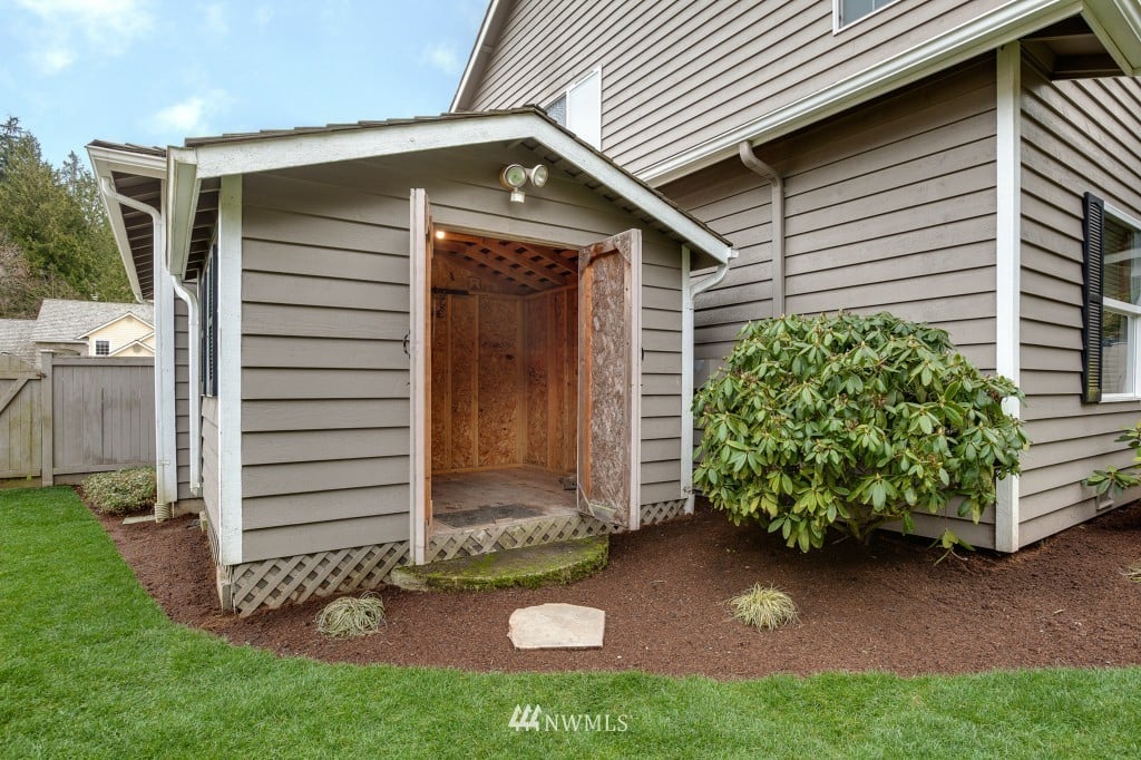 21806 34th Ave W