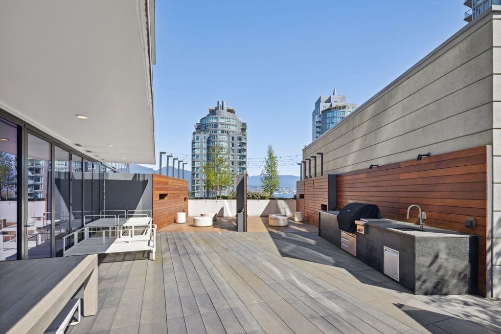 620 Cardero St, #1305