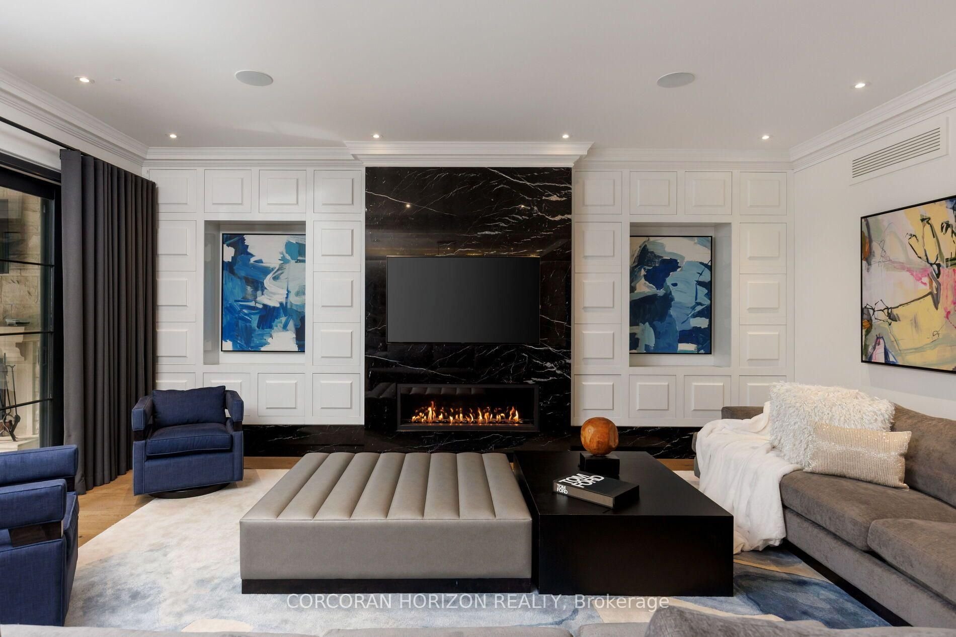 HOGGS HOLLOW CROWN ESTATE