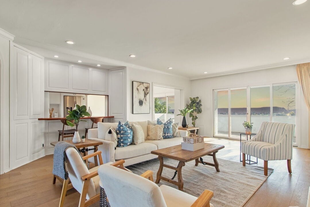 905 Berkeley St, 90403