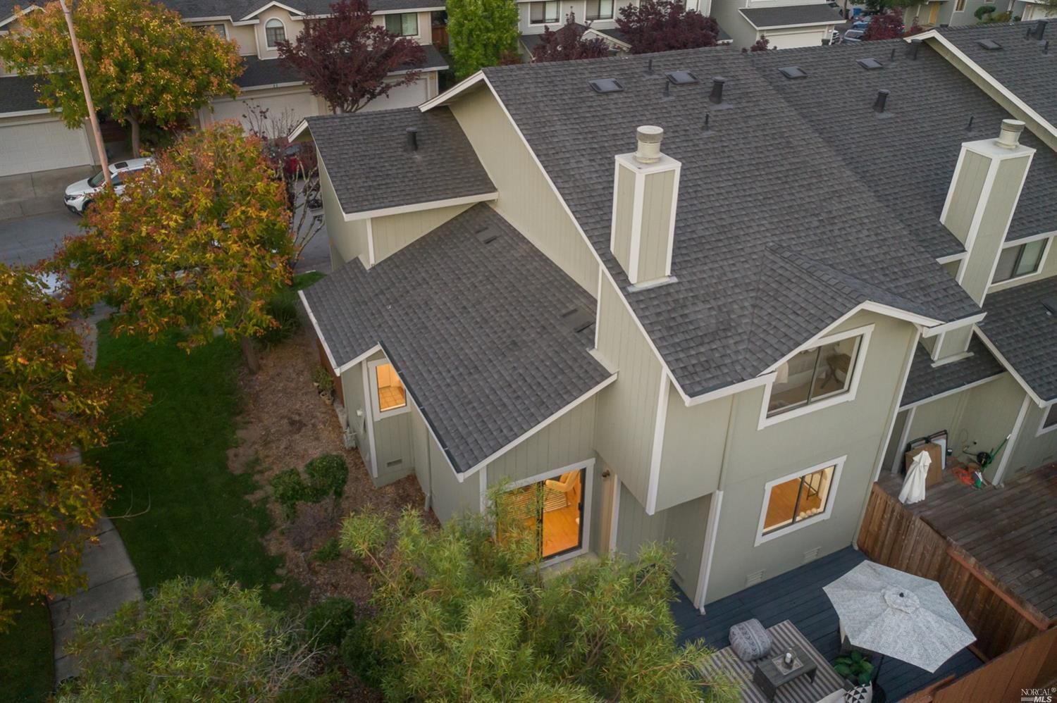 17 Cedarwood Ln
