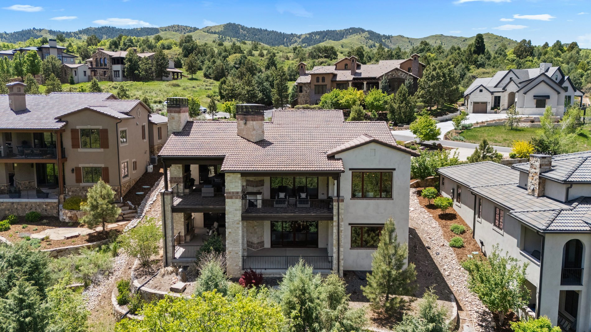 8278 Raphael Lane