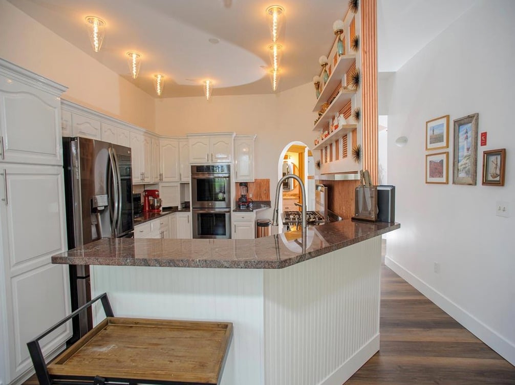 61 Edgartown Meadows Rd