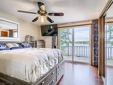 1668 Beaumont Dr