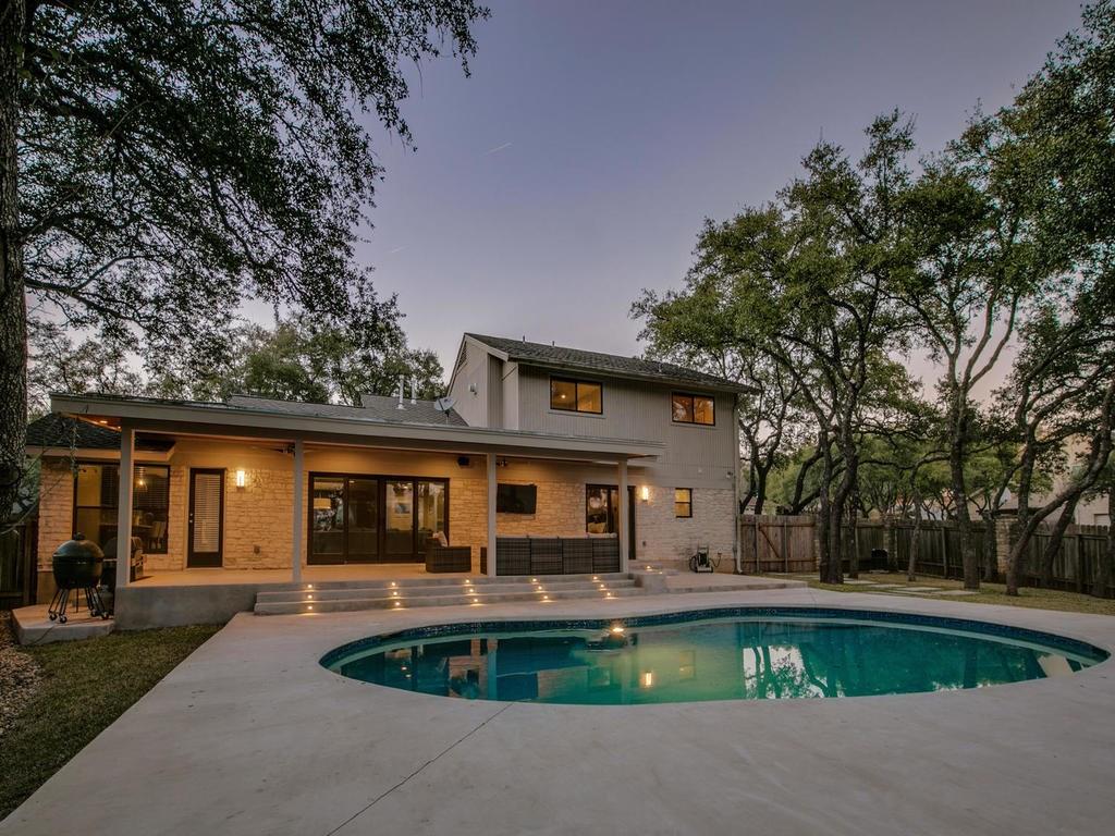 1801 Trevino Dr