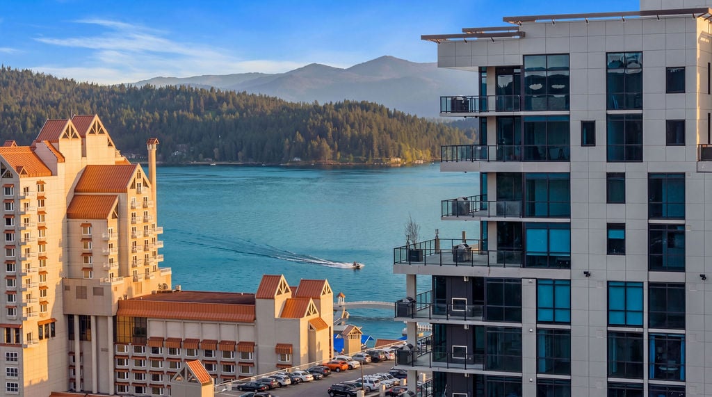 THE THOMAS GEORGE | DOWNTOWN COEUR D' ALENE