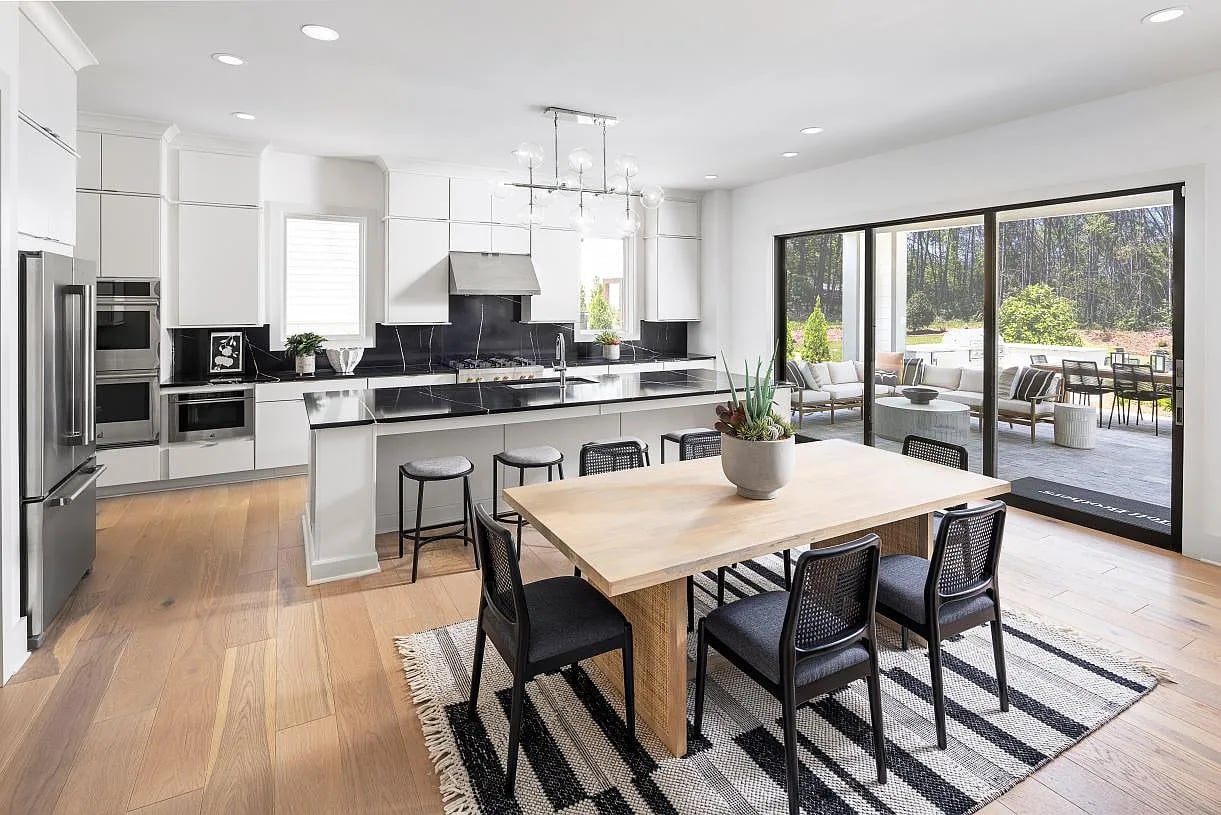 Hillstone with Basement Plan