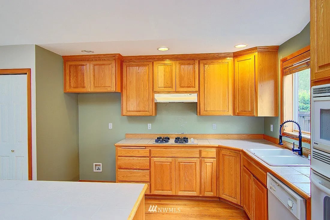 12816 30th Ave SE