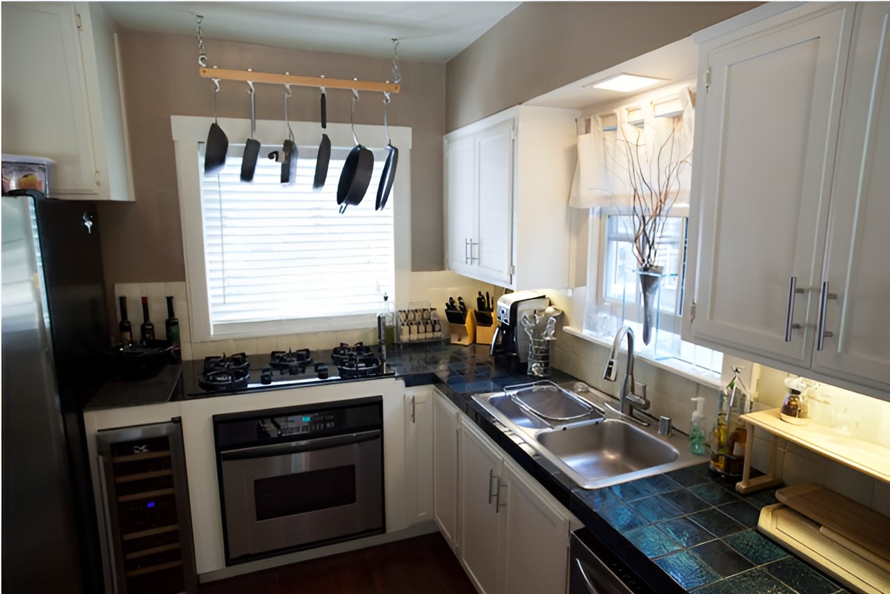 1824 Markham Way Sacramento, CA 95818- For Sale in Land Park