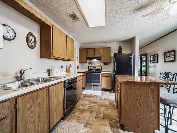 8362 Longhorn Ridge Dr