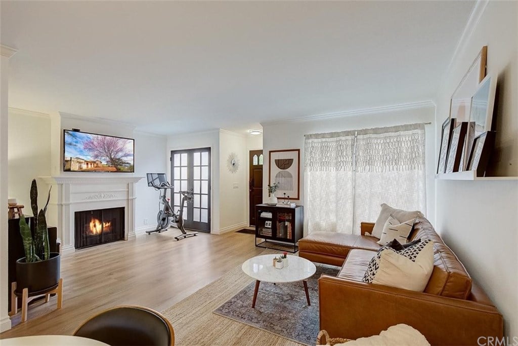 5743 Monte Vista St, Unit 6