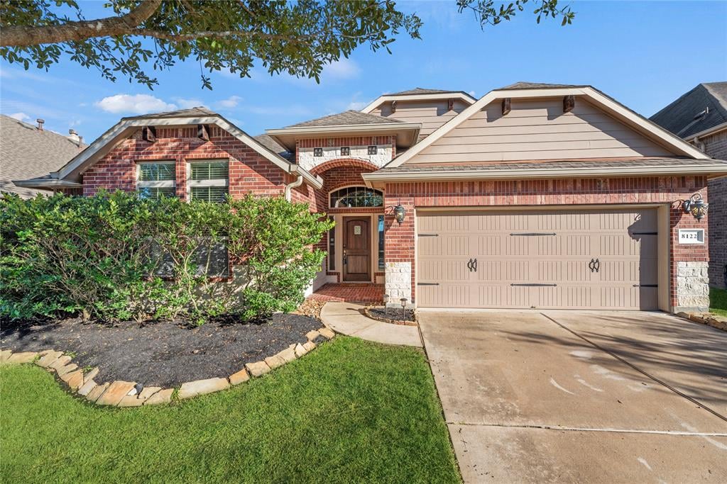 8122 Sedona Ridge Dr