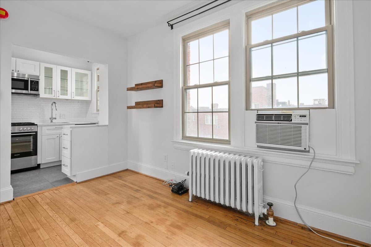 3100 Wisconsin Ave NW #406