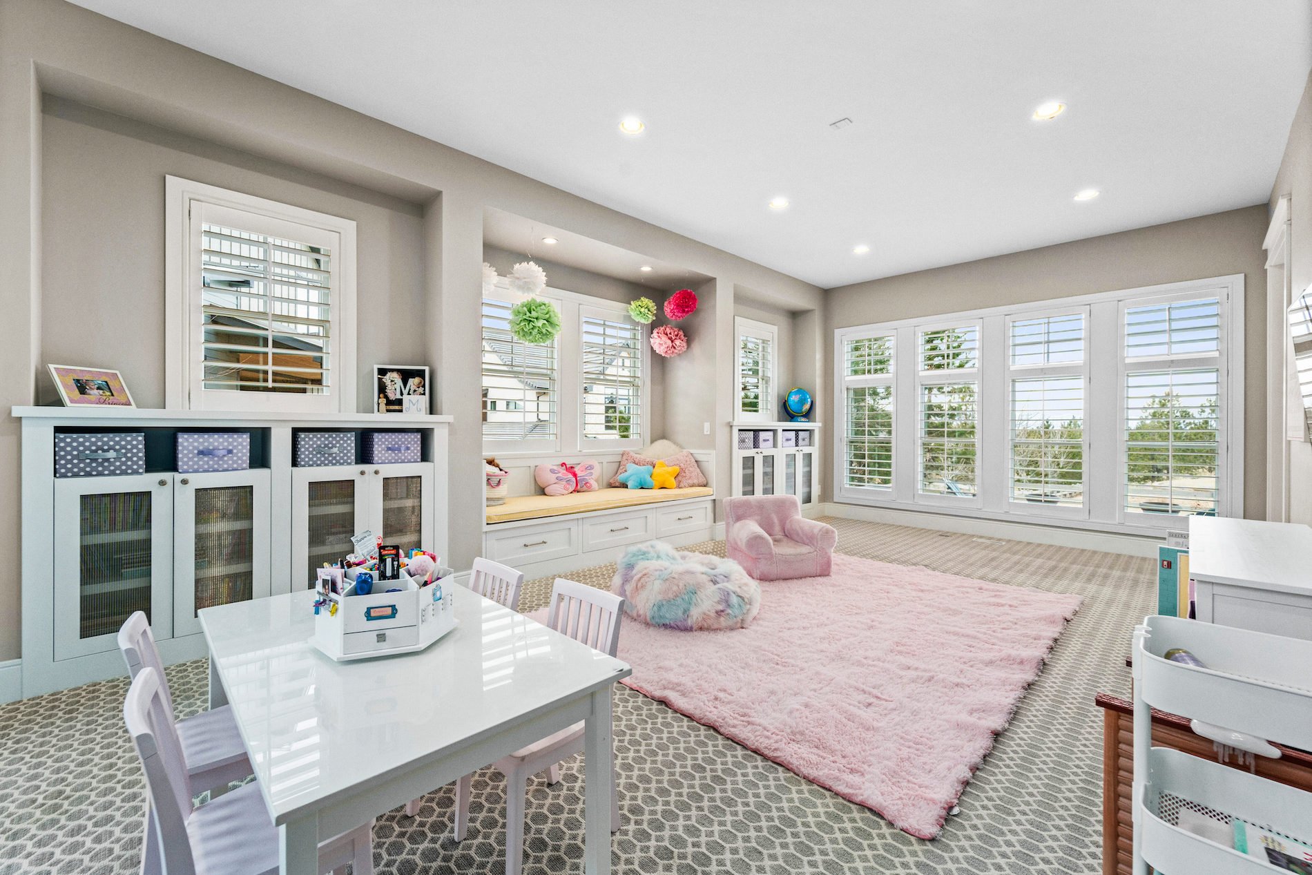 117 Flowerburst Way