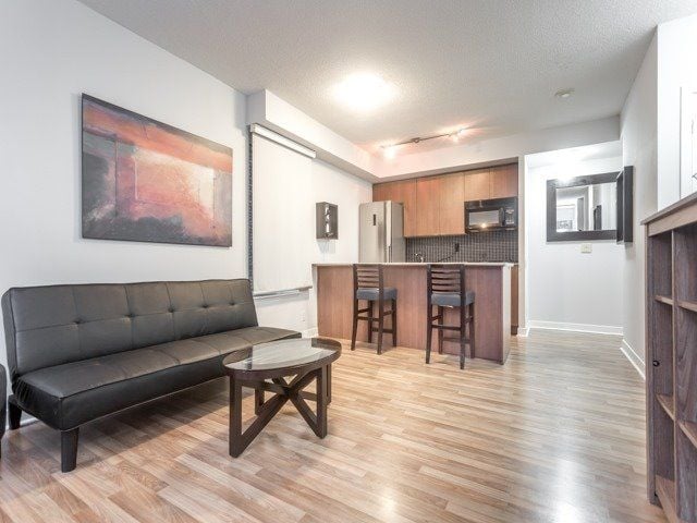 #1704 - 8 Colborne Street, Toronto Unit: 1704