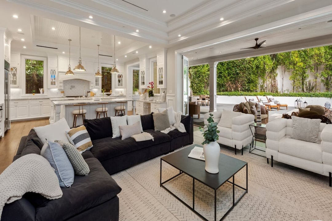 Luminor Heights, Laurel Canyon Blvd, 90046