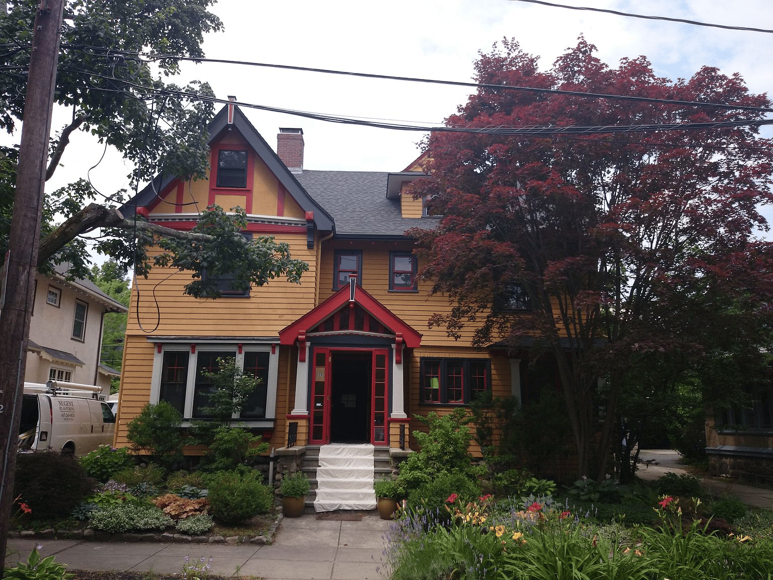 29 Crowninshield Rd