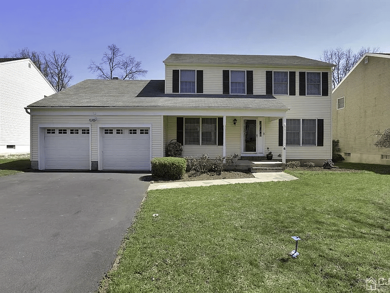 4 Obert Dr