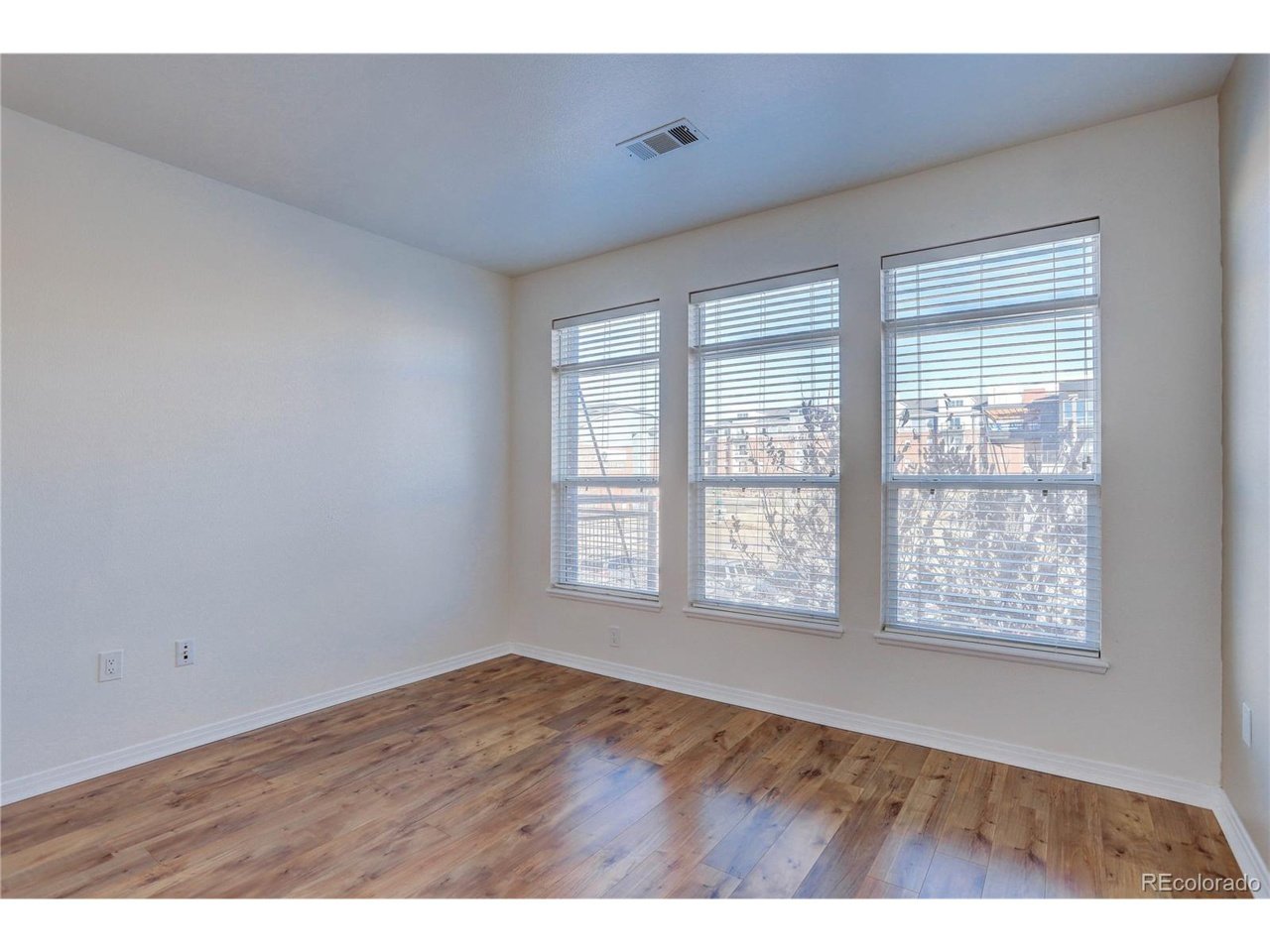 10184 Park Meadows Drive Unit# 1213