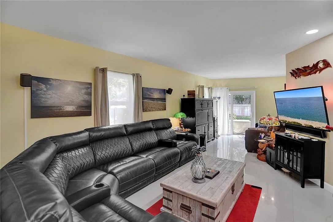 Just Listed: 1967 S Ocean Blvd Unit 101 Lauderdale By the Sea FL 33062