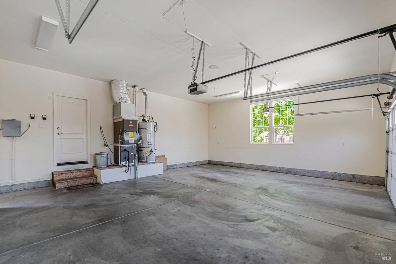 320 Wilson Ln