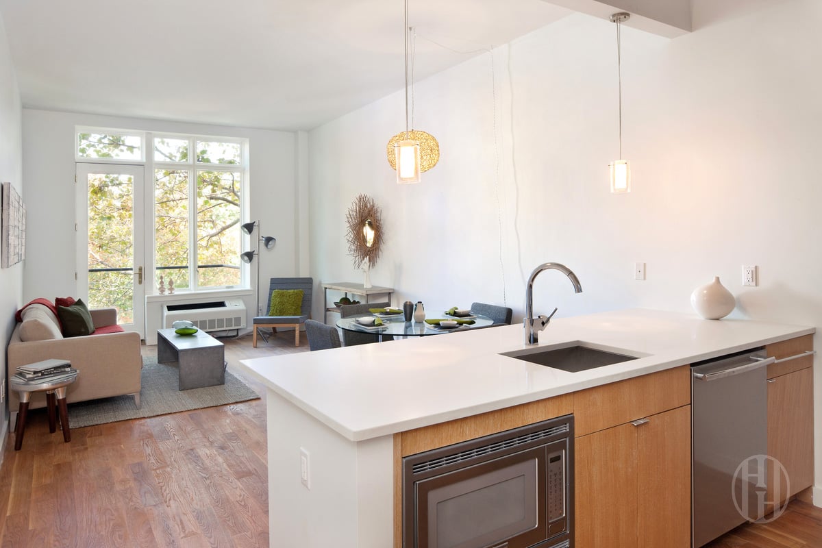 182 15th Street #1F