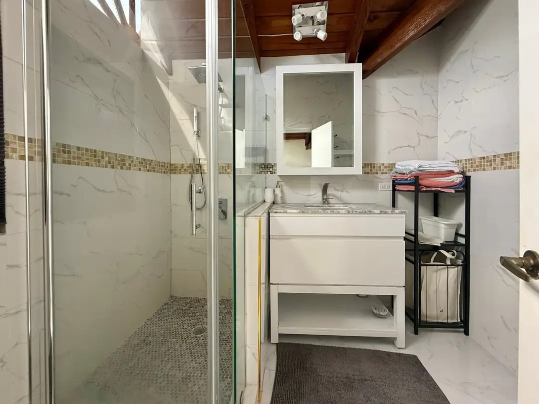 1074 Village Cay 1 Bedroom Apartment