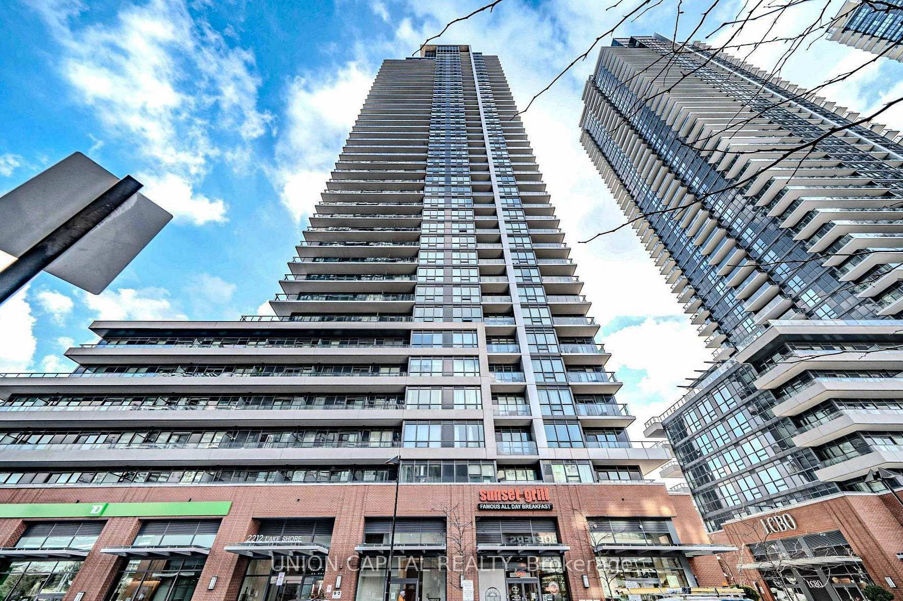 HUMBER BAY PENTHOUSE 
