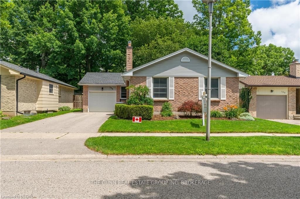 102 Fairlane Rd
