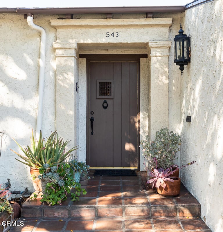 543 N Mission Dr