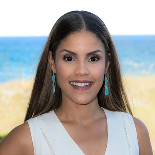 Jenniffer Paulino Pompano Beach, FL Real Estate Agent Headshot