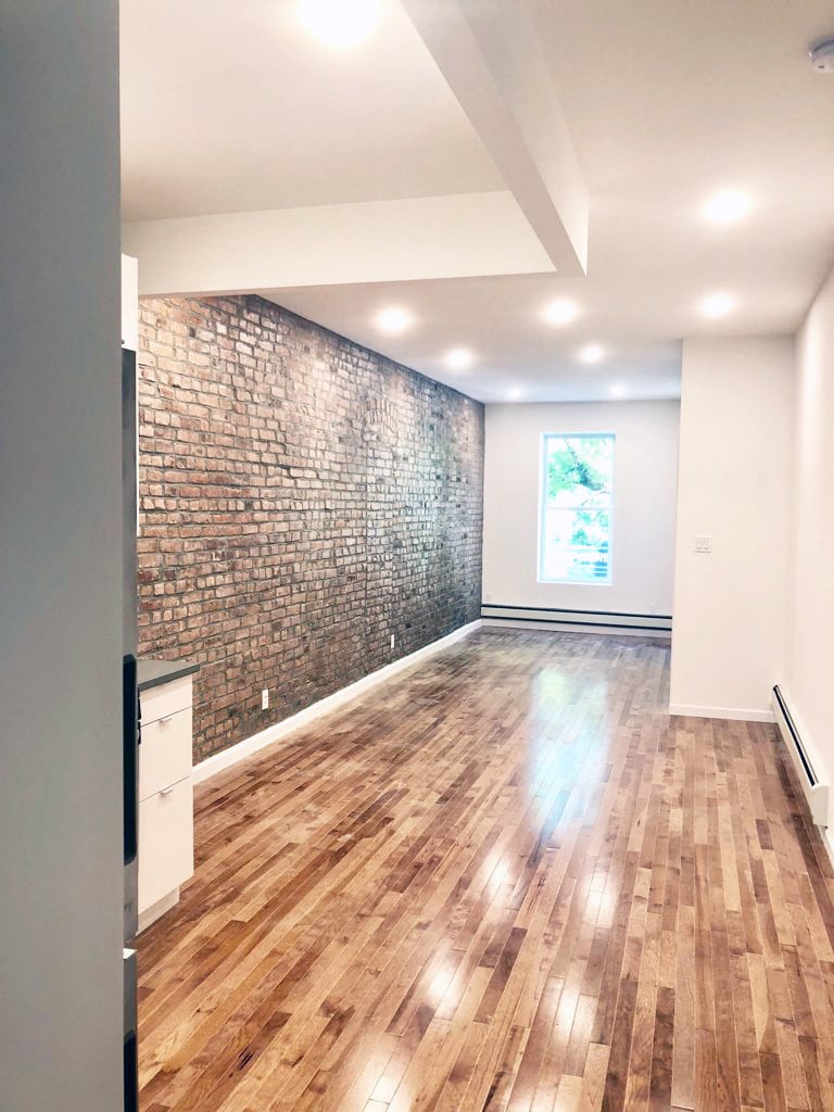 638 Rogers Ave 2nd Fl