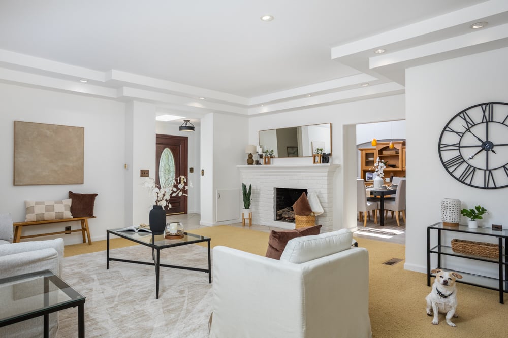244 Ivy Dr