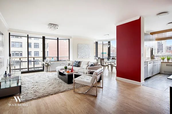 418 E 59th St, #8B