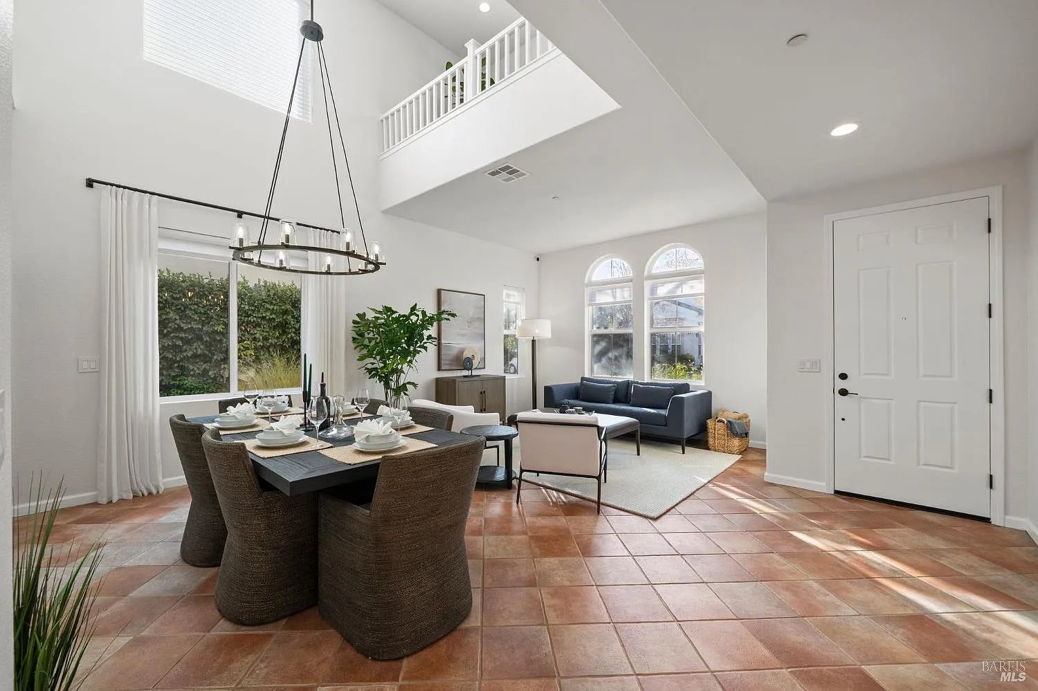46 Waterbury Ln
